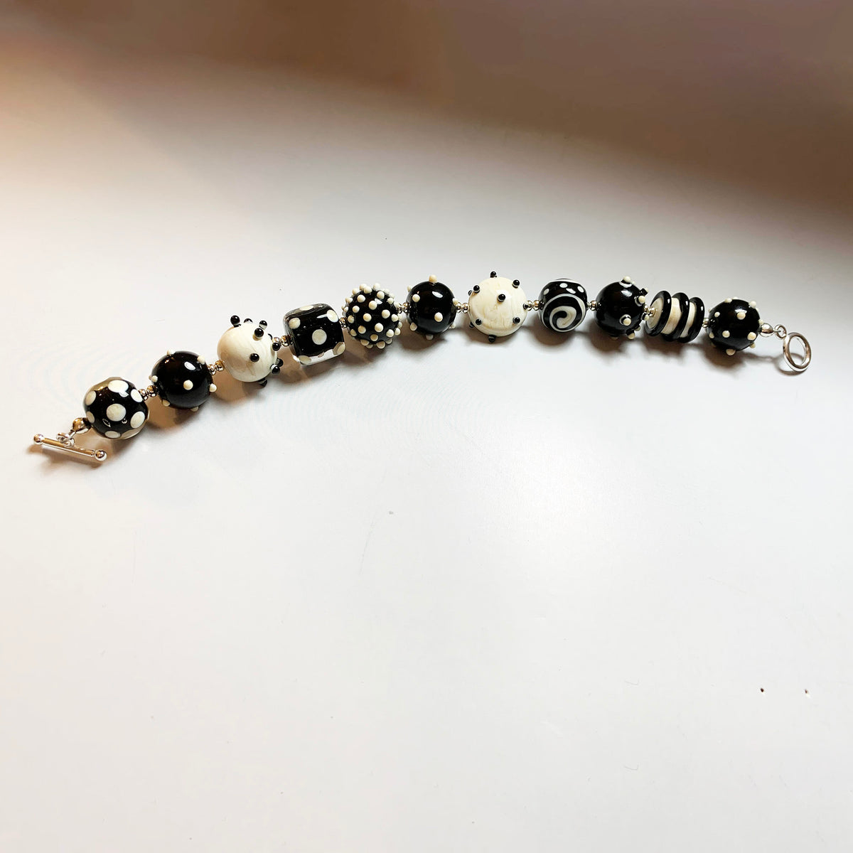 Men's Panda Pearl Bracelet – Nialaya